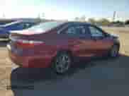 2015 Toyota Camry SE z VIN 4T1BF1FK7FU933851, wystawiony jako Copart lot #85495325 z przebiegiem 206 465 mil mil oraz Szkoda całkowita • Salvage title. Historia ofert i sprzedaży dostępna na DreamBid. Obrazek 3.