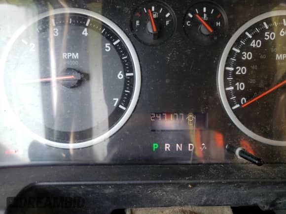 2011 Ram 1500 ST z VIN 3D7JB1EP9BG591654, wystawiony jako Copart lot #65054294 z przebiegiem 247 177 mil mil oraz Szkoda całkowita • Salvage title. Historia ofert i sprzedaży dostępna na DreamBid. Obrazek 9.