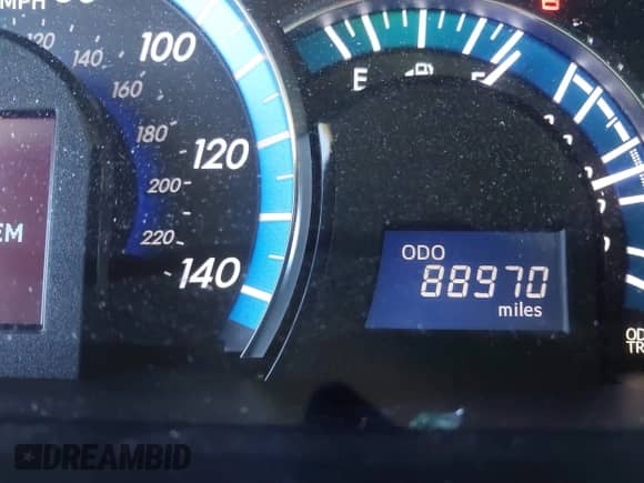 2013 Toyota Camry LE z VIN 4T1BD1FK8DU086213, wystawiony jako IAAI lot #43007894 z przebiegiem 88 970 mil mil oraz . Historia ofert i sprzedaży dostępna na DreamBid. Obrazek 7.