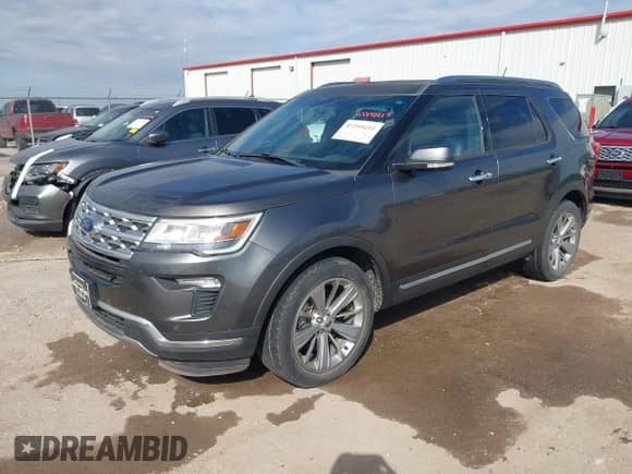 2018 Ford Explorer Limited z VIN 1FM5K7F87JGA70833, wystawiony jako IAAI lot #43398215 z przebiegiem 80 394 mil mil oraz . Historia ofert i sprzedaży dostępna na DreamBid. Obrazek 17.