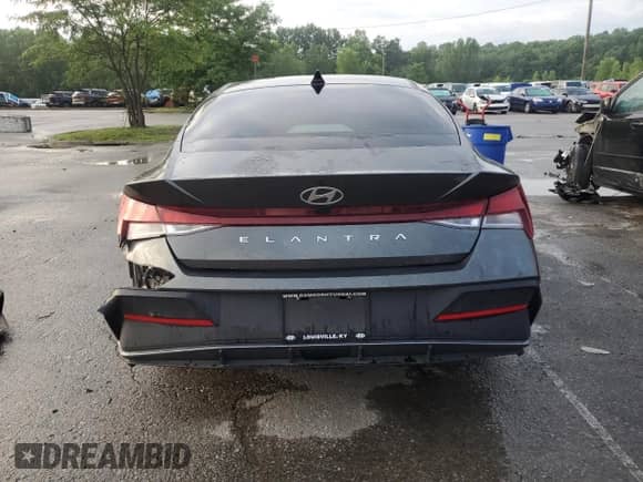 2024 Hyundai Elantra SEL с VIN KMHLM4DG7RU676740, выставлен на аукционе Copart как лот 65504945 с пробегом 41 958 миль миль и Списание • Salvage title. История ставок и продаж доступна на DreamBid. Изображение 6.