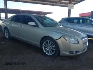 2012 Chevrolet Malibu LTZ 1LZ z VIN 1G1ZE5E06CF214418, wystawiony jako IAAI lot #43450311 z przebiegiem 177 772 mil mil oraz . Historia ofert i sprzedaży dostępna na DreamBid. Obrazek 1.