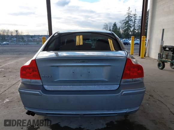 2006 Volvo S60 2.5L Turbo R с VIN YV1RH527662545876, выставлен на аукционе IAAI как лот 41504361 с пробегом 119 635 миль миль и . История ставок и продаж доступна на DreamBid. Изображение 16.