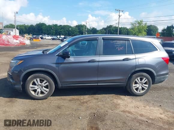 2016 Honda Pilot LX z VIN 5FNYF6H12GB068698, wystawiony jako IAAI lot #42739636 z przebiegiem 172 706 mil mil oraz . Historia ofert i sprzedaży dostępna na DreamBid. Obrazek 14.