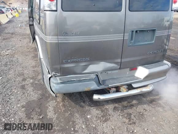 2002 Chevrolet Express с VIN 1GBFG15R021183484, выставлен на аукционе IAAI как лот 41622469 с пробегом 145 407 миль миль и . История ставок и продаж доступна на DreamBid. Изображение 6.