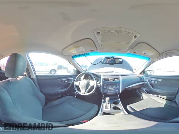 2015 Nissan Altima SV z VIN 1N4AL3AP8FC123311, wystawiony jako Copart lot #70855825 z przebiegiem 147 284 mil mil oraz Szkoda całkowita • Salvage title. Historia ofert i sprzedaży dostępna na DreamBid. Obrazek 15.