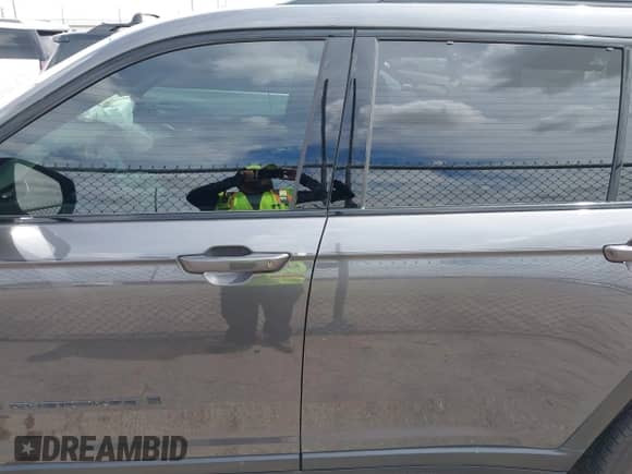 2023 Jeep Grand Cherokee Altitude with VIN 1C4RJKAG6P8701083, listed as a IAAI auction lot 41887648 with 43,298 mi miles and . Bid and sale history available at DreamBid. Image 14.