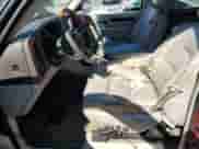 2002 Cadillac Escalade с VIN 1GYEK63N62R114930, выставлен на аукционе Copart как лот 84051885 с пробегом 215 871 миль миль и Чистый • Clean title. История ставок и продаж доступна на DreamBid. Изображение 7.