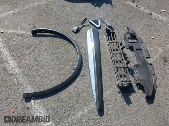 2021 Nissan Murano SV with VIN 5N1AZ2BJ1MC141347, listed as a IAAI auction lot 43013122 with 92,020 mi miles and . Bid and sale history available at DreamBid. Image 17.