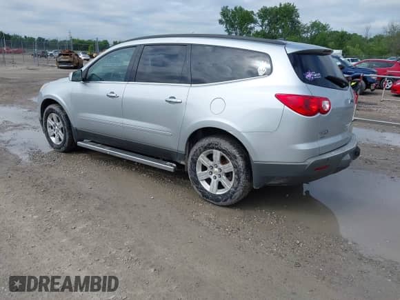 2011 Chevrolet Traverse 1LT with VIN 1GNKVGED4BJ387073, listed as a IAAI auction lot 42662023 with 204,407 mi miles and . Bid and sale history available at DreamBid. Image 3.