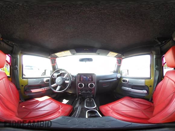 2007 Jeep Wrangler Unlimited Sahara с VIN 1J4GA59117L118162, выставлен на аукционе IAAI как лот 42835652 с пробегом 199 208 миль миль и . История ставок и продаж доступна на DreamBid. Изображение 18.