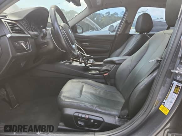 2015 BMW 3 Series 328i with VIN WBA3A5C55FF606864, listed as a Copart auction lot 81067815 with 236,630 mi miles and Salvage title. Bid and sale history available at DreamBid. Image 7.