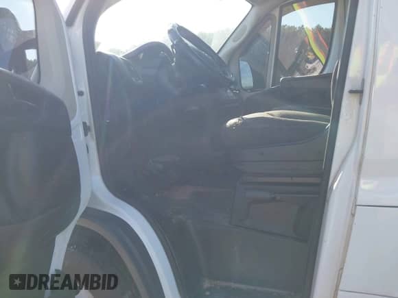 2018 Ram ProMaster Cargo с VIN 3C6TRVAG0JE124068, выставлен на аукционе IAAI как лот 42734218 с пробегом 276 635 миль миль и . История ставок и продаж доступна на DreamBid. Изображение 5.