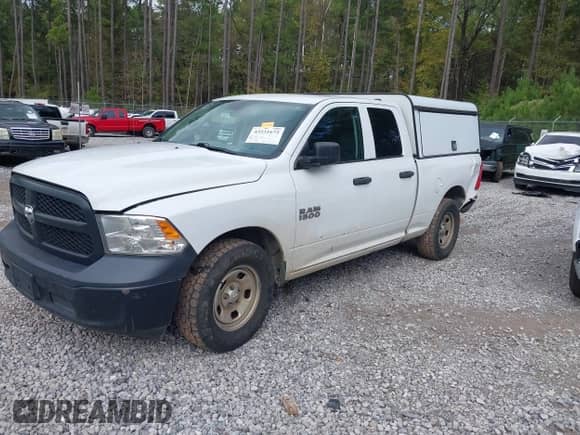 2016 Ram 1500 Express z VIN 1C6RR6FG9GS339706, wystawiony jako IAAI lot #43531673 z przebiegiem 201 358 mil mil oraz . Historia ofert i sprzedaży dostępna na DreamBid. Obrazek 17.