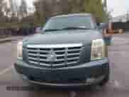 2009 Cadillac Escalade with VIN 1GYFK23249R122697, listed as a IAAI auction lot 43527455 with 178,615 mi miles and . Bid and sale history available at DreamBid. Image 11.