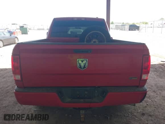 2010 Dodge 1500 ST with VIN 1D7RB1GP1AS209236, listed as a IAAI auction lot 42253410 with 151,993 mi miles and . Bid and sale history available at DreamBid. Image 16.