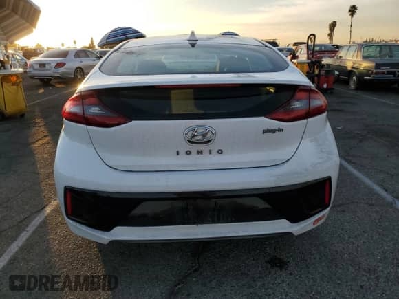 2018 Hyundai Ioniq с VIN KMHC65LD6JU087402, выставлен на аукционе Copart как лот 86640314 с пробегом 120 240 миль миль и Списание • Salvage title. История ставок и продаж доступна на DreamBid. Изображение 6.