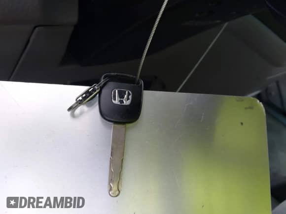 2004 Honda Odyssey LX with VIN 5FNRL18524B042391, listed as a IAAI auction lot 43280655 with 165,252 mi miles and . Bid and sale history available at DreamBid. Image 11.