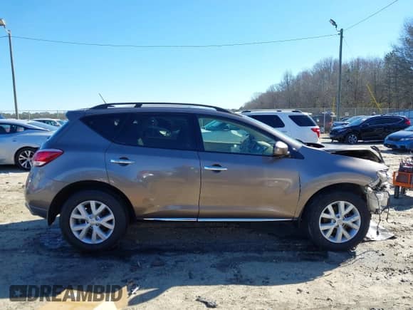 2012 Nissan Murano SL с VIN JN8AZ1MW5CW234106, выставлен на аукционе IAAI как лот 41370913 с пробегом 98 860 миль миль и . История ставок и продаж доступна на DreamBid. Изображение 13.