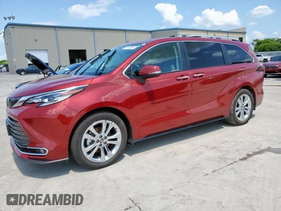 2022 Toyota Sienna Platinum с VIN 5TDERKEC8NS122894, выставлен на аукционе Copart как лот 58448855 с пробегом 83 527 миль миль и Списание • Salvage title. История ставок и продаж доступна на DreamBid. Изображение 1.