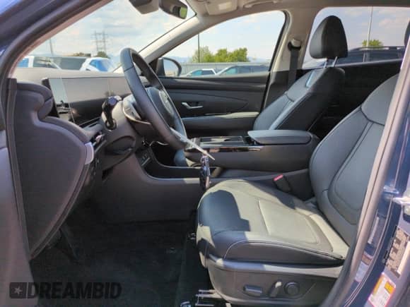 2025 Hyundai Tucson Limited с VIN 5NMJECDE4SH564587, выставлен на аукционе Copart как лот 68713935 с пробегом 834 миль миль и Списание • Salvage title. История ставок и продаж доступна на DreamBid. Изображение 7.