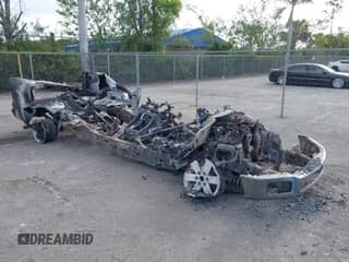 2019 Ford F-150 XL z VIN 1FTEW1E58KFB64062, wystawiony jako IAAI lot #42143675 z przebiegiem Nie podano mil oraz . Historia ofert i sprzedaży dostępna na DreamBid. Obrazek 1.