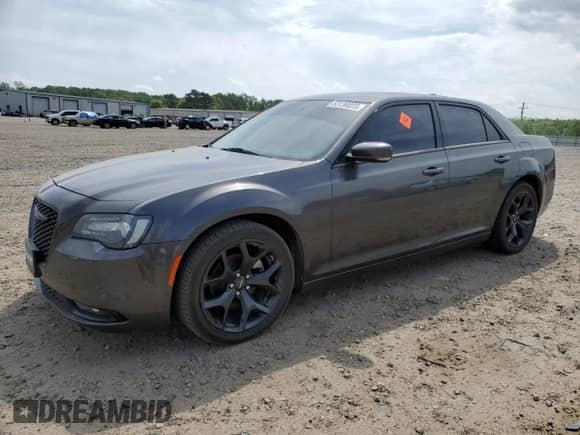 2022 Chrysler 300 S с VIN 2C3CCABG5NH154389, выставлен на аукционе Copart как лот 53130025 с пробегом 52 930 миль миль и Списание • Salvage title. История ставок и продаж доступна на DreamBid. Изображение 1.