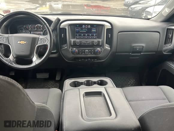2014 Chevrolet Silverado 1500 LT z VIN 1GCVKREH1EZ169899, wystawiony jako IAAI lot #42143501 z przebiegiem 124 789 mil mil oraz . Historia ofert i sprzedaży dostępna na DreamBid. Obrazek 10.