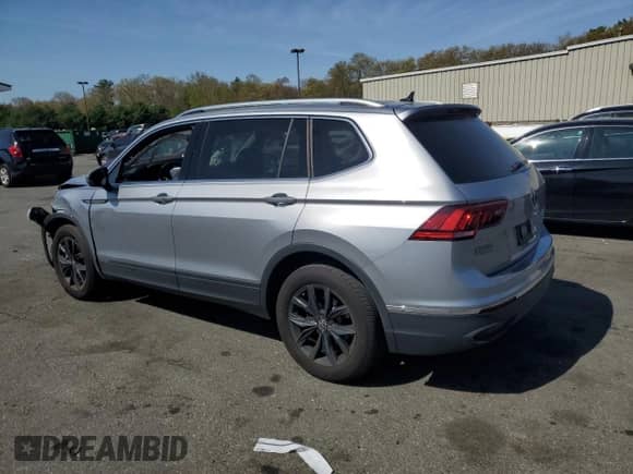 2024 Volkswagen Tiguan SE с VIN 3VVMB7AX4RM166985, выставлен на аукционе Copart как лот 55160745 с пробегом 6 491 миль миль и Списание • Salvage title. История ставок и продаж доступна на DreamBid. Изображение 2.