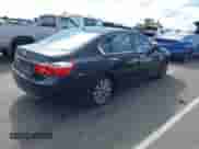 2013 Honda Accord EX-L z VIN 1HGCR2F84DA200019, wystawiony jako IAAI lot #43335273 z przebiegiem 288 576 mil mil oraz . Historia ofert i sprzedaży dostępna na DreamBid. Obrazek 4.