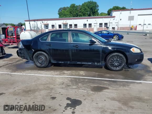 2010 Chevrolet Impala LS with VIN 2G1WA5EK6A1156671, listed as a IAAI auction lot 42138006 with 197,556 mi miles and . Bid and sale history available at DreamBid. Image 13.