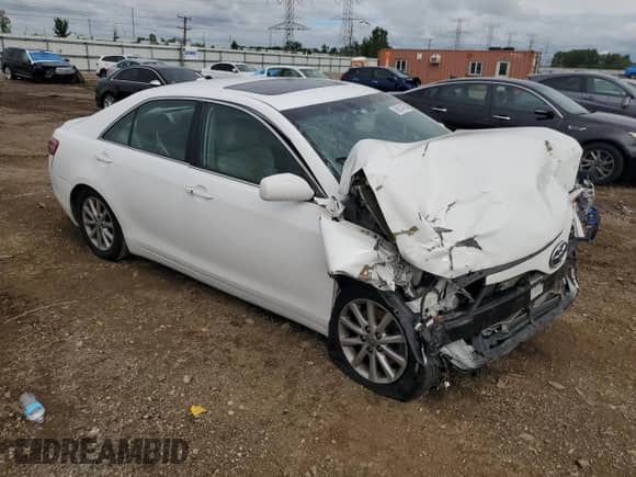 2011 Toyota Camry LE с VIN 4T1BK3EK8BU612517, выставлен на аукционе Copart как лот 69834365 с пробегом Не указан миль и Списание • Salvage title. История ставок и продаж доступна на DreamBid. Изображение 4.