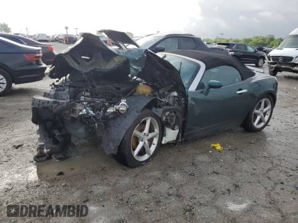 2008 Saturn Sky с VIN 1G8MC35B28Y116280, выставлен на аукционе Copart как лот 61153455 с пробегом Не указан миль и Списание • Salvage title. История ставок и продаж доступна на DreamBid. Изображение 1.