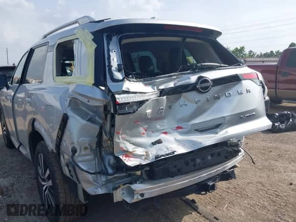 2023 Nissan Pathfinder Platinum with VIN 5N1DR3DG0PC247104, listed as a IAAI auction lot 42640023 with 53,961 mi miles and . Bid and sale history available at DreamBid. Image 6.