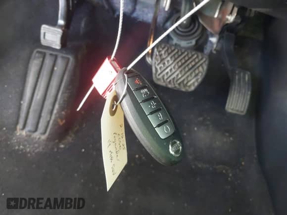 2019 Nissan Pathfinder SL with VIN 5N1DR2MN7KC643595, listed as a IAAI auction lot 41612974 with 68,899 mi miles and . Bid and sale history available at DreamBid. Image 11.