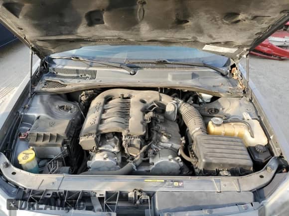 2005 Dodge Magnum SE с VIN 2D4FV48V05H116954, выставлен на аукционе Copart как лот 86445754 с пробегом 91 601 миль миль и Списание • Salvage title. История ставок и продаж доступна на DreamBid. Изображение 12.