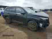 2025 Subaru Forester z VIN JF2SLDFC7SH507508, wystawiony jako Copart lot #59938885 z przebiegiem 2 644 mil mil oraz Szkoda całkowita • Salvage title. Historia ofert i sprzedaży dostępna na DreamBid. Obrazek 4.