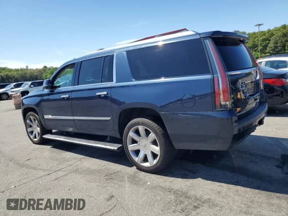 2017 Cadillac Escalade ESV Premium Luxury с VIN 1GYS4JKJ9HR382605, выставлен на аукционе Copart как лот 70987225 с пробегом 115 759 миль миль и Списание • Salvage title. История ставок и продаж доступна на DreamBid. Изображение 2.