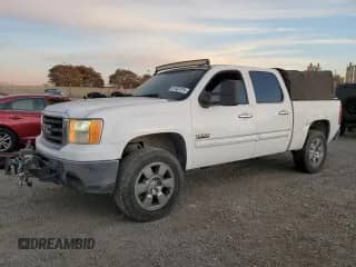 2010 GMC Sierra 1500 with VIN 3GTRCVE39AG168506, listed as a Copart auction lot 87463724 with 220,785 mi miles and Clean title. Bid and sale history available at DreamBid. Image 1.