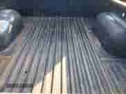 1994 Nissan Frontier z VIN 1N6SD11S6RC366718, wystawiony jako IAAI lot #43253341 z przebiegiem 144 885 mil mil oraz . Historia ofert i sprzedaży dostępna na DreamBid. Obrazek 8.