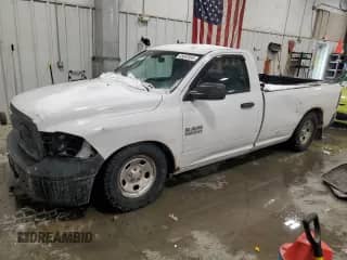 2013 Ram 1500 Tradesman z VIN 3C6JR6DG3DG532890, wystawiony jako Copart lot #45042935 z przebiegiem 236 069 mil mil oraz Nie do naprawy • Non repairable. Historia ofert i sprzedaży dostępna na DreamBid. Obrazek 1.