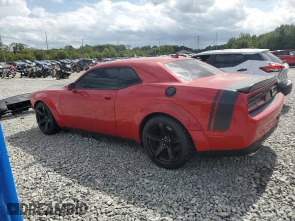 2015 Dodge Challenger R/T Scat Pack with VIN 2C3CDZFJ8FH888186, listed as a Copart auction lot 70102385 with 111,971 mi miles and Clean title. Bid and sale history available at DreamBid. Image 2.