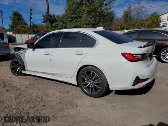 2020 BMW 3 Series 330i xDrive with VIN 3MW5R7J0XL8B11844, listed as a Copart auction lot 85871675 with 60,331 mi miles and Salvage title. Bid and sale history available at DreamBid. Image 2.