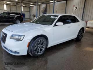2018 Chrysler 300 S с VIN 2C3CCAGG0JH152813, выставлен на аукционе Copart как лот 68388635 с пробегом 91 963 миль миль и Чистый • Clean title. История ставок и продаж доступна на DreamBid. Изображение 1.