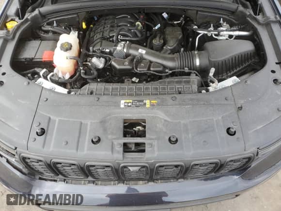 2023 Jeep Grand Cherokee Limited with VIN 1C4RJKBG6P8745079, listed as a Copart auction lot 71898095 with 28,940 mi miles and Salvage title. Bid and sale history available at DreamBid. Image 12.