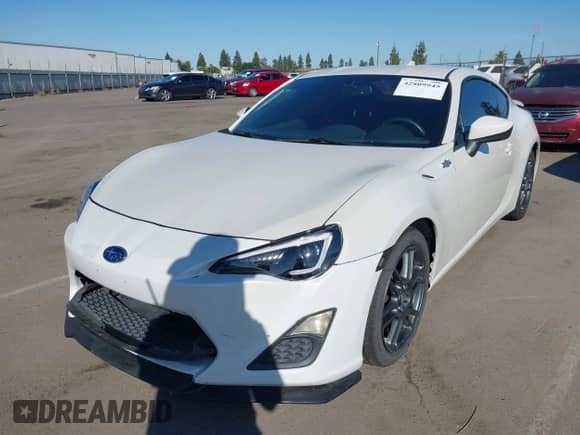 2013 Scion FR-S с VIN JF1ZNAA1XD1729683, выставлен на аукционе IAAI как лот 42809945 с пробегом 65 768 миль миль и . История ставок и продаж доступна на DreamBid. Изображение 18.