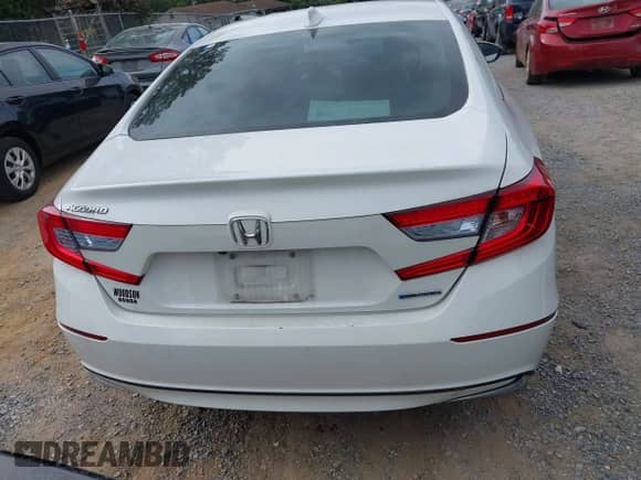 2018 Honda Accord EX-L with VIN 1HGCV3F57JA004465, listed as a IAAI auction lot 43143231 with 42,779 mi miles and . Bid and sale history available at DreamBid. Image 17.