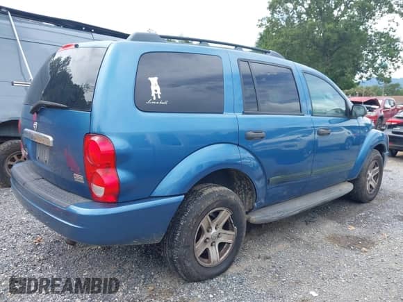 2005 Dodge Durango SLT z VIN 1D4HB48D85F521518, wystawiony jako IAAI lot #42982982 z przebiegiem 266 802 mil mil oraz . Historia ofert i sprzedaży dostępna na DreamBid. Obrazek 6.