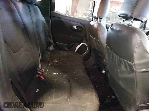 2018 Jeep Renegade Latitude с VIN ZACCJBBB9JPJ38987, выставлен на аукционе Copart как лот 60834655 с пробегом 139 045 миль миль и Чистый • Clean title. История ставок и продаж доступна на DreamBid. Изображение 11.