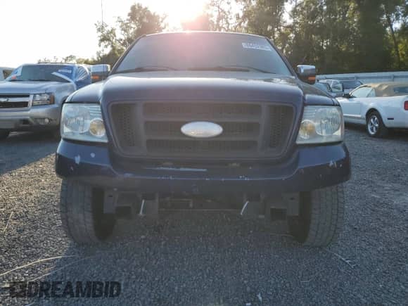 2008 Ford F-150 STX с VIN 1FTRX12WX8FB44366, выставлен на аукционе Copart как лот 86452985 с пробегом 237 839 миль миль и Списание • Salvage title. История ставок и продаж доступна на DreamBid. Изображение 5.